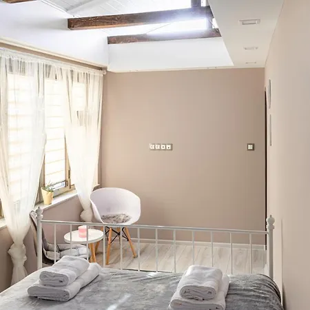 The Red Roof House Apartment Plovdiv